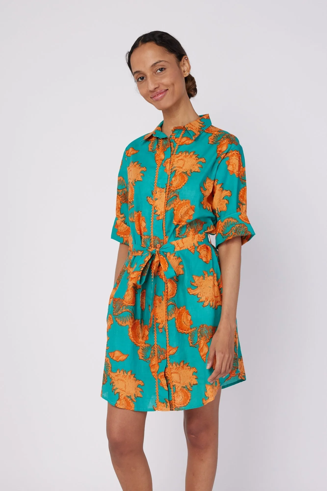 Carlotta 3/4 Sleeve Shirt Dress with Pockets and Detachable Belt in Turquoise Orange Shells