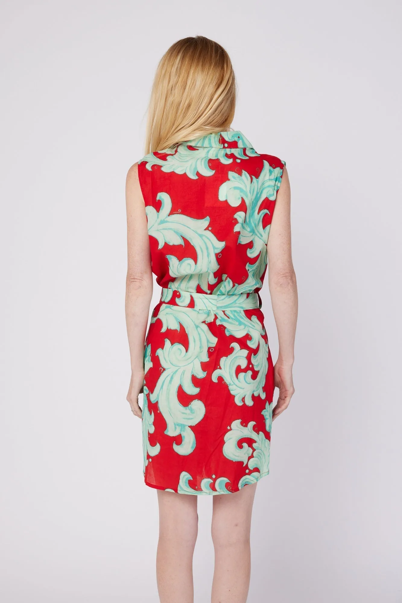 Carlotta Short Sleeve Shirt Dress with Pockets and Detachable Belt in Crimson Mist Baroque