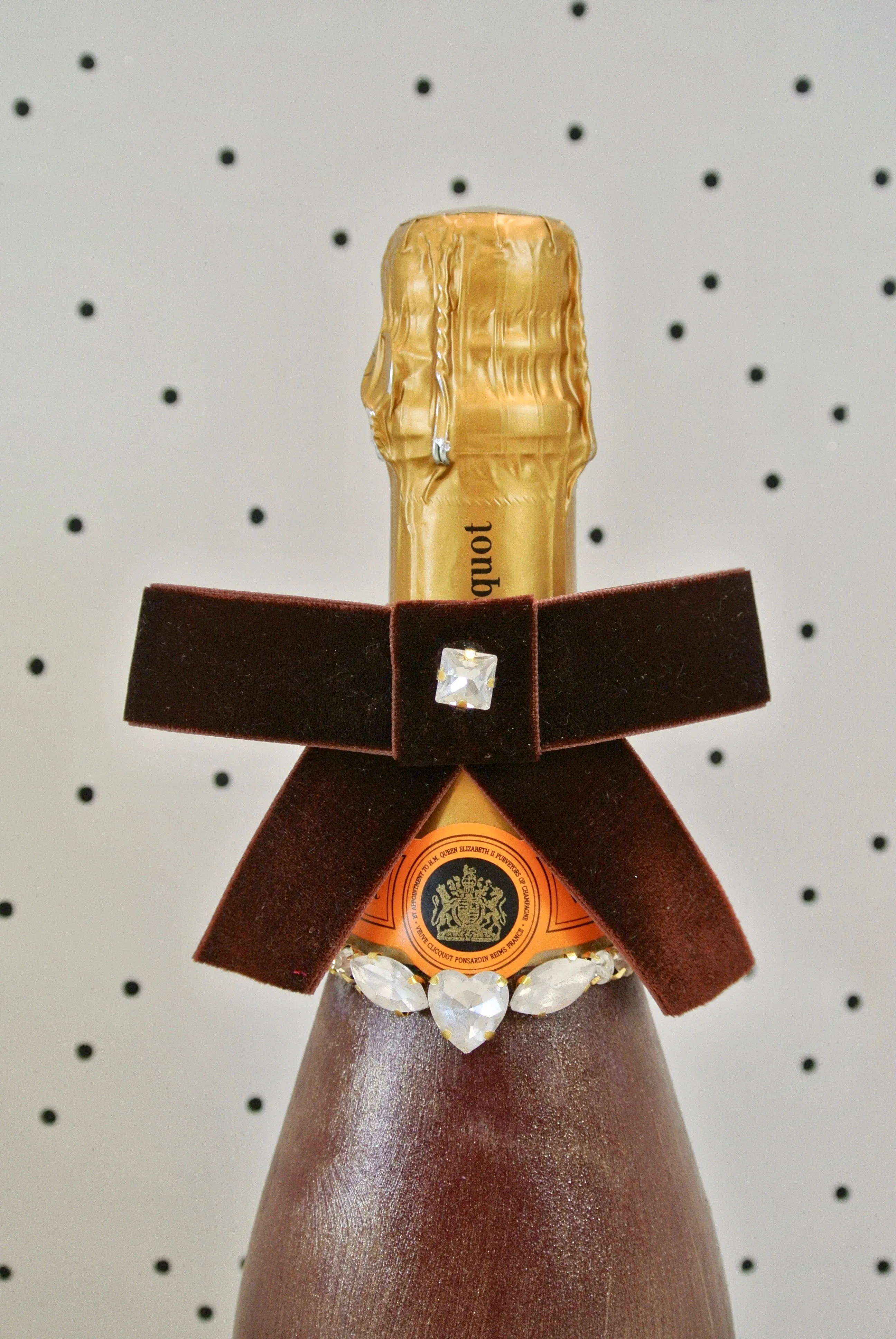 Custom 2021 Holiday-Inspired Veuve Clicquot Bottle "Big Jewel Energy"