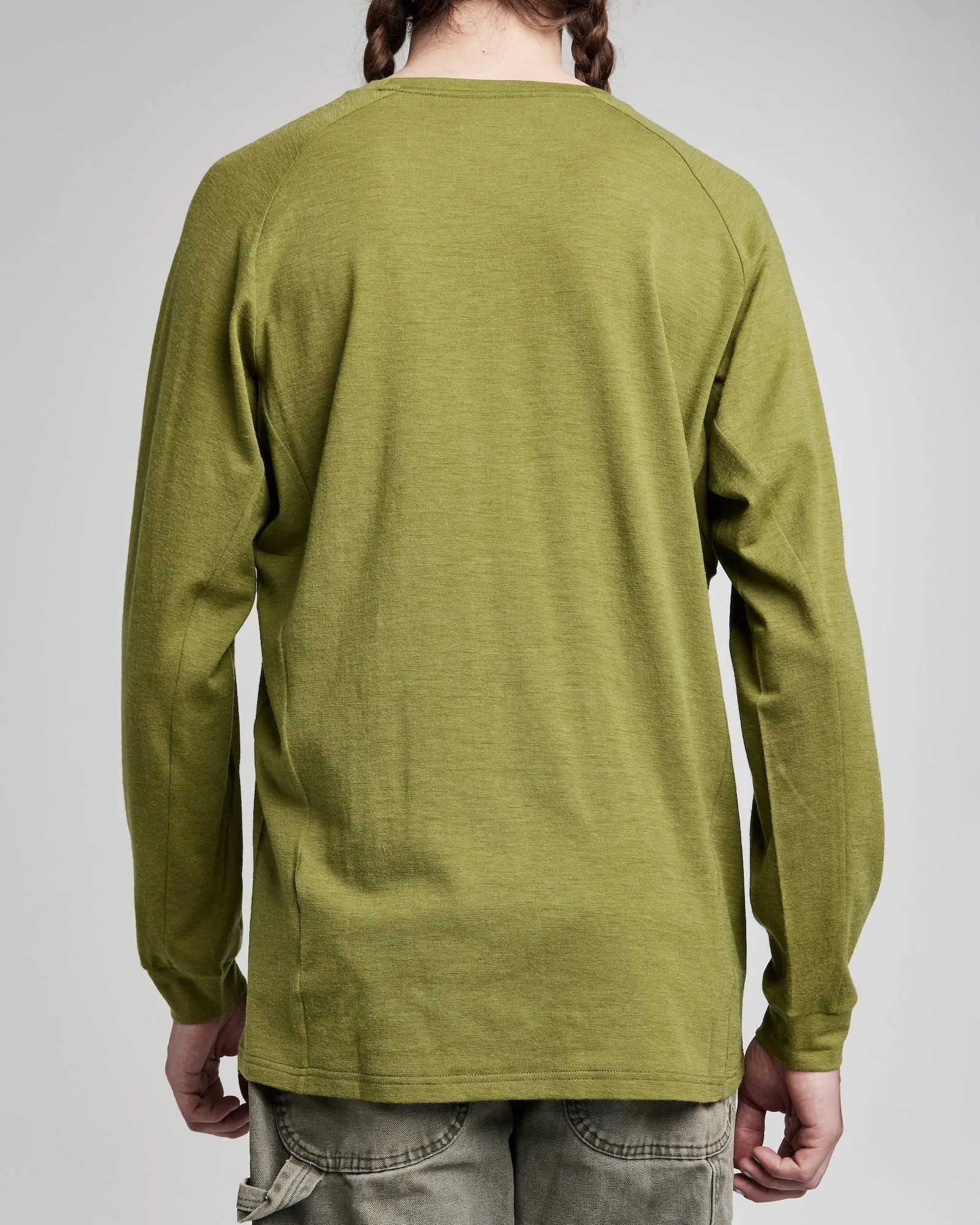 Lightweight Nuyarn Thumb Long-Sleeve Crew