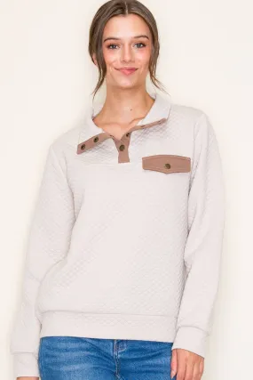 Polo Collar Half-Buttoned Long Sleeve Quilted Jersey Top in Oatmeal