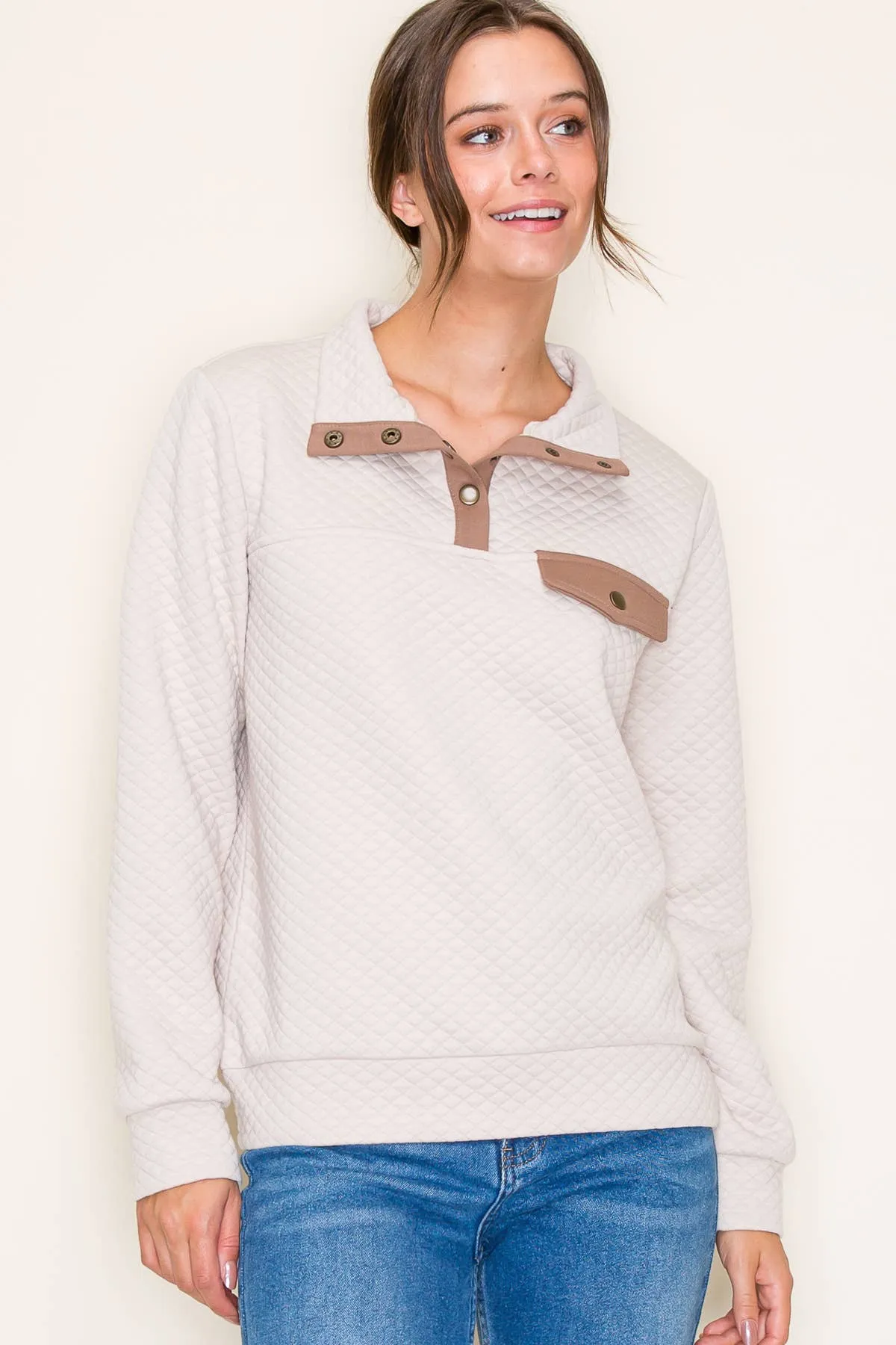 Polo Collar Half-Buttoned Long Sleeve Quilted Jersey Top in Oatmeal