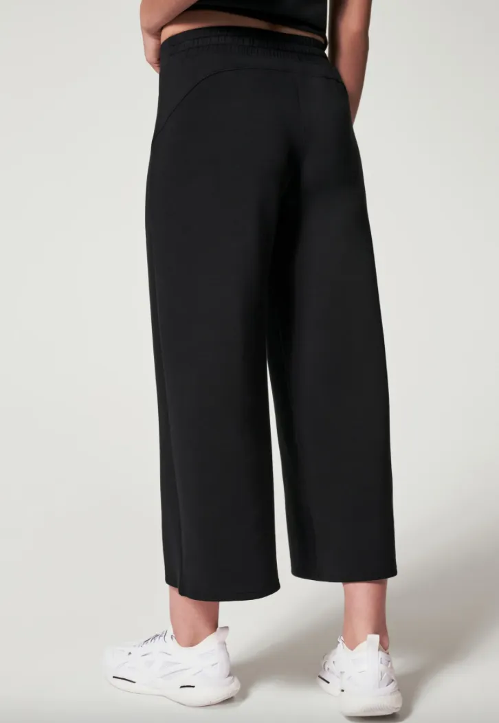 Spanx Airessential Cropped Wide Leg Black