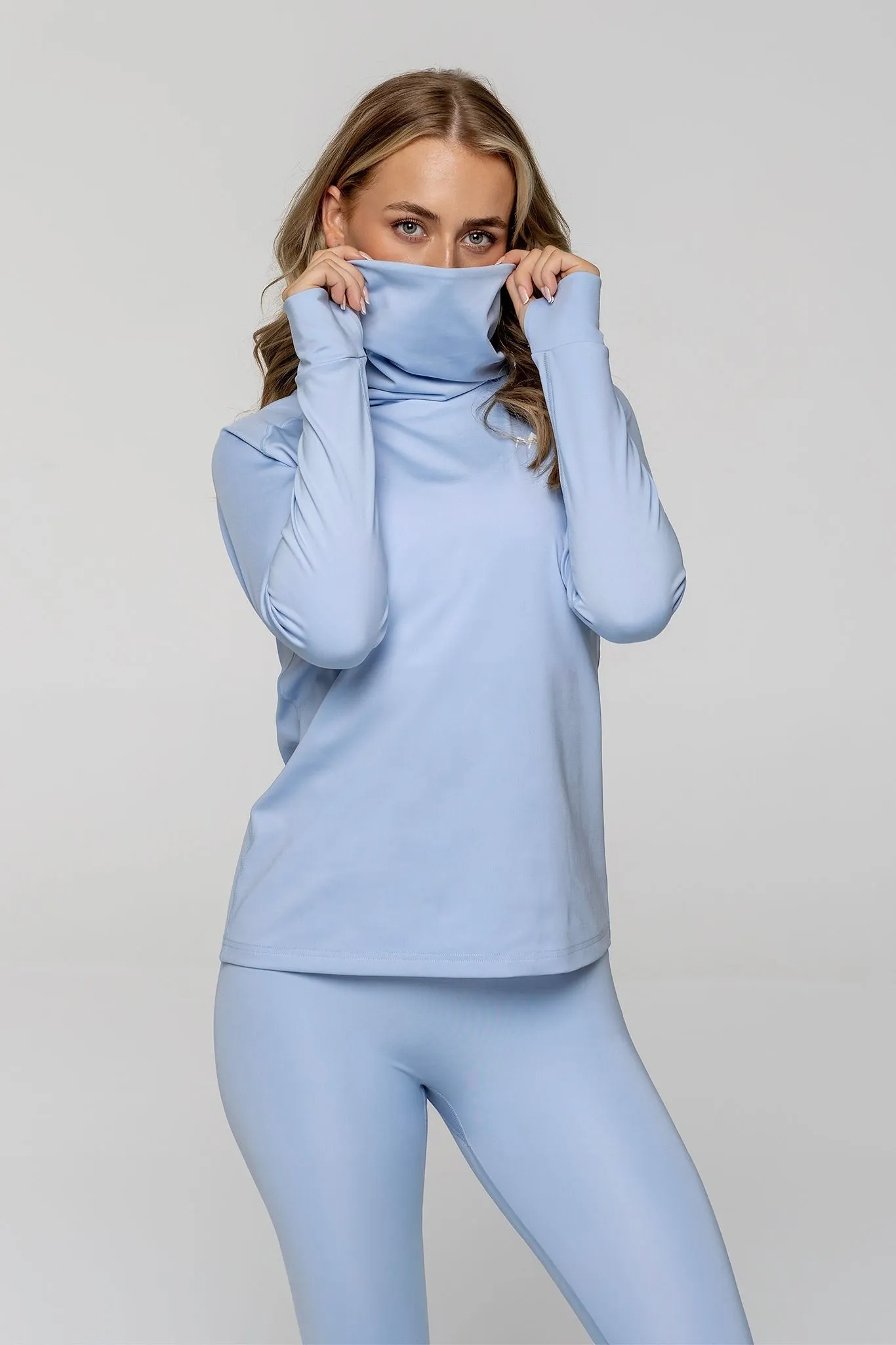 WOMEN'S THERMAL BASE LAYER TOP SKY BLUE